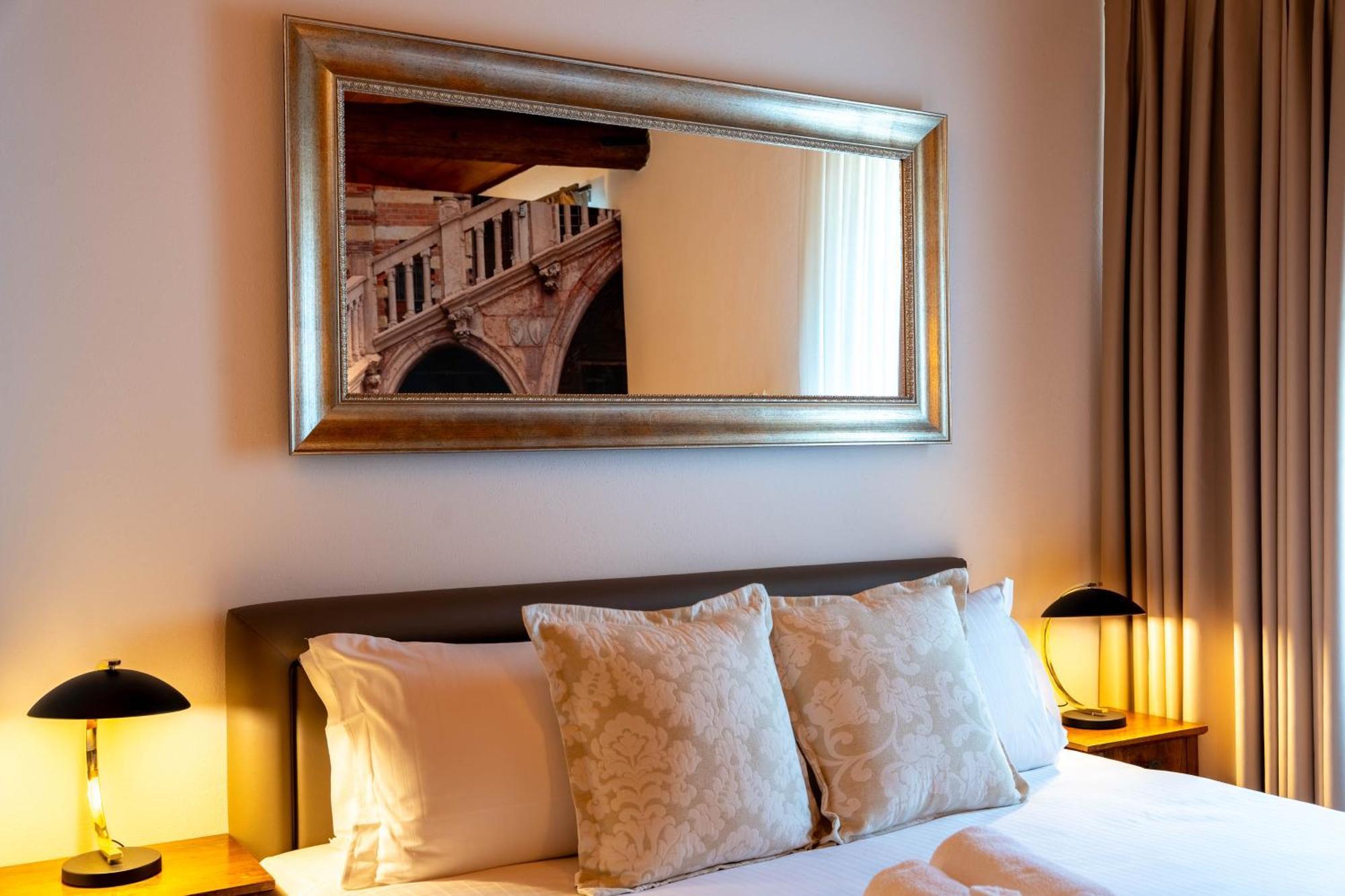 Apartamento Palazzo Ristori Verona Exterior foto