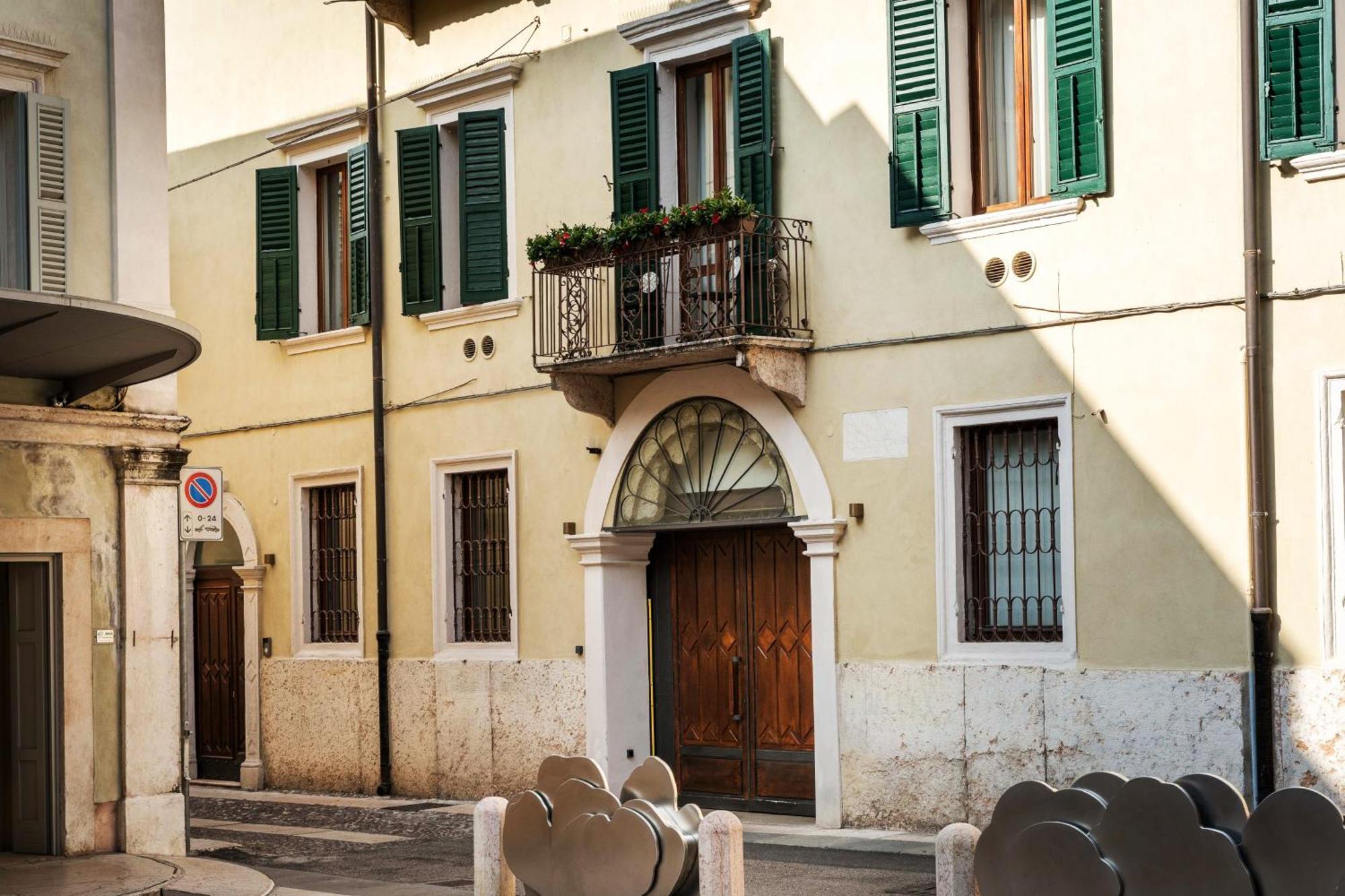 Apartamento Palazzo Ristori Verona Exterior foto